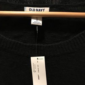 Black old navy sweater
